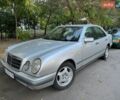 Сірий Мерседес Е-Клас, об'ємом двигуна 2.16 л та пробігом 350 тис. км за 2700 $, фото 5 на Automoto.ua