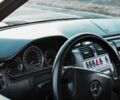 Серый Мерседес Е-Класс, объемом двигателя 4.3 л и пробегом 275 тыс. км за 5300 $, фото 5 на Automoto.ua