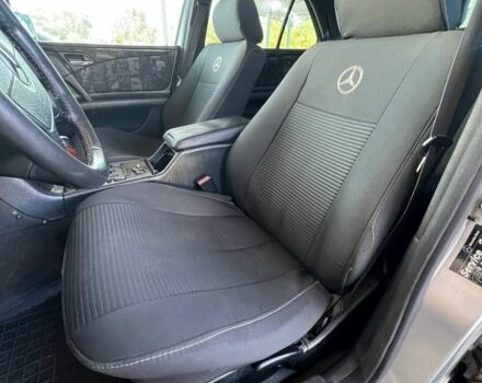 Серый Мерседес Е-Класс, объемом двигателя 0 л и пробегом 230 тыс. км за 3800 $, фото 6 на Automoto.ua