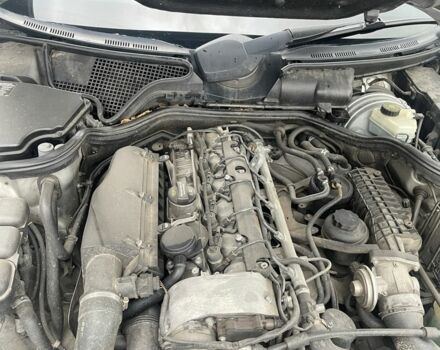 Мерседес Е-Класс 1998 в Киеве на Automoto.ua Серый Мерседес Е-Класс, объемом двигателя 3 л и пробегом 227 тыс. км за 4900 $, фото 8 на Automoto.ua