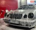 Сірий Мерседес Е-Клас, об'ємом двигуна 2.8 л та пробігом 440 тис. км за 3500 $, фото 1 на Automoto.ua