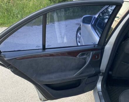 Серый Мерседес Е-Класс, объемом двигателя 2.15 л и пробегом 400 тыс. км за 4950 $, фото 14 на Automoto.ua