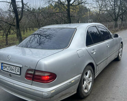 Серый Мерседес Е-Класс, объемом двигателя 3.2 л и пробегом 400 тыс. км за 2700 $, фото 4 на Automoto.ua