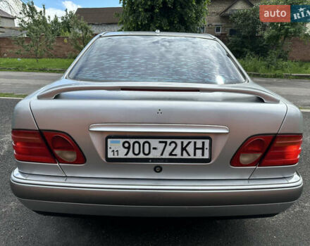 Сірий Мерседес Е-Клас, об'ємом двигуна 2.8 л та пробігом 350 тис. км за 2700 $, фото 4 на Automoto.ua