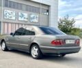 Серый Мерседес Е-Класс, объемом двигателя 2.8 л и пробегом 370 тыс. км за 2799 $, фото 3 на Automoto.ua