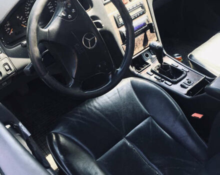 Серый Мерседес Е-Класс, объемом двигателя 2.7 л и пробегом 266 тыс. км за 4600 $, фото 4 на Automoto.ua