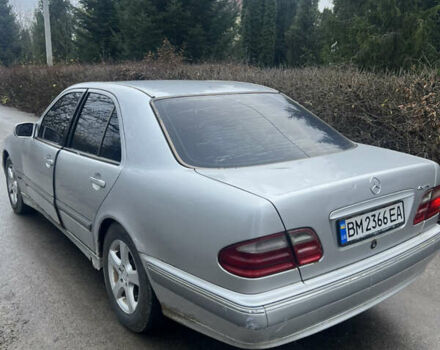 Серый Мерседес Е-Класс, объемом двигателя 3.2 л и пробегом 400 тыс. км за 2700 $, фото 6 на Automoto.ua