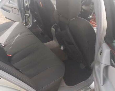 Серый Мерседес Е-Класс, объемом двигателя 2.2 л и пробегом 262 тыс. км за 5000 $, фото 13 на Automoto.ua