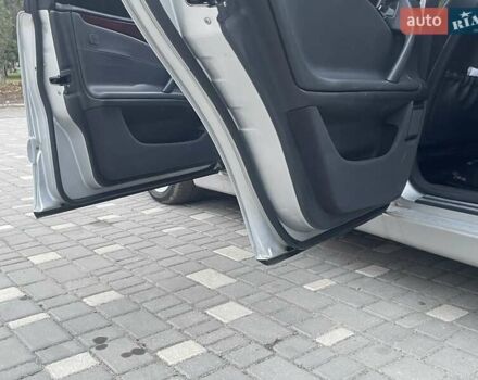 Мерседес Е-Клас 1999 у Белгород-Днестровском на Automoto.ua Сірий Мерседес Е-Клас, об'ємом двигуна 2.1 л та пробігом 450 тис. км за 5100 $, фото 8 на Automoto.ua