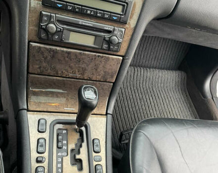 Мерседес Е-Класс 1999 в Тернополе на Automoto.ua Серый Мерседес Е-Класс, объемом двигателя 2.8 л и пробегом 290 тыс. км за 2900 $, фото 13 на Automoto.ua