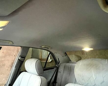 Серый Мерседес Е-Класс, объемом двигателя 2.2 л и пробегом 400 тыс. км за 3600 $, фото 2 на Automoto.ua