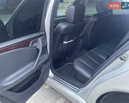 Мерседес Е-Клас 1999 у Белгород-Днестровском на Automoto.ua Сірий Мерседес Е-Клас, об'ємом двигуна 2.1 л та пробігом 450 тис. км за 5100 $, фото 5 на Automoto.ua