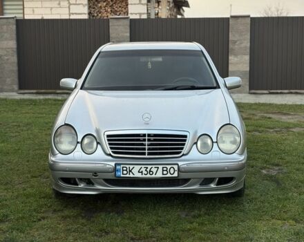 Серый Мерседес Е-Класс, объемом двигателя 2.7 л и пробегом 420 тыс. км за 4500 $, фото 1 на Automoto.ua