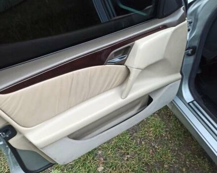 Сірий Мерседес Е-Клас, об'ємом двигуна 2.15 л та пробігом 411 тис. км за 3700 $, фото 11 на Automoto.ua