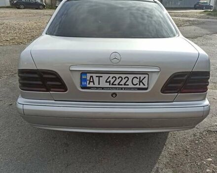 Сірий Мерседес Е-Клас, об'ємом двигуна 2.15 л та пробігом 411 тис. км за 3700 $, фото 5 на Automoto.ua