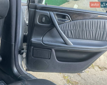 Мерседес Е-Класс 1999 в Одессе на Automoto.ua Серый Мерседес Е-Класс, объемом двигателя 3.2 л и пробегом 430 тыс. км за 3200 $, фото 12 на Automoto.ua