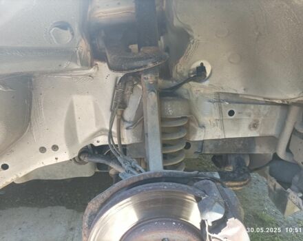 Серый Мерседес Е-Класс, объемом двигателя 2.1 л и пробегом 305 тыс. км за 7647 $, фото 4 на Automoto.ua