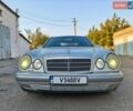 Серый Мерседес Е-Класс, объемом двигателя 2 л и пробегом 505 тыс. км за 3200 $, фото 1 на Automoto.ua