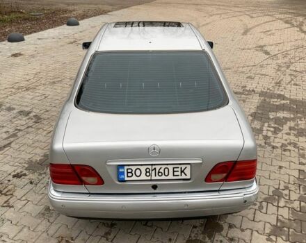 Сірий Мерседес Е-Клас, об'ємом двигуна 2.8 л та пробігом 250 тис. км за 2700 $, фото 3 на Automoto.ua