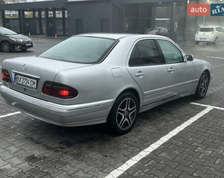 Серый Мерседес Е-Класс, объемом двигателя 2.7 л и пробегом 299 тыс. км за 5200 $, фото 3 на Automoto.ua