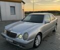 Серый Мерседес Е-Класс, объемом двигателя 2.7 л и пробегом 450 тыс. км за 3684 $, фото 3 на Automoto.ua