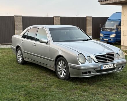 Серый Мерседес Е-Класс, объемом двигателя 2.7 л и пробегом 420 тыс. км за 4500 $, фото 2 на Automoto.ua