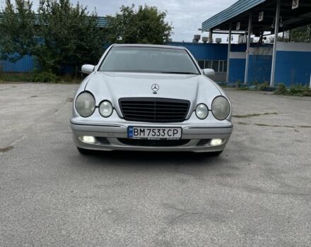 Серый Мерседес Е-Класс, объемом двигателя 2.8 л и пробегом 325 тыс. км за 4000 $, фото 4 на Automoto.ua