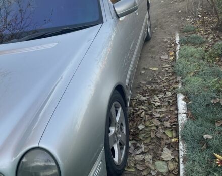 Сірий Мерседес Е-Клас, об'ємом двигуна 3.2 л та пробігом 430 тис. км за 3200 $, фото 5 на Automoto.ua