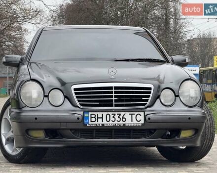 Сірий Мерседес Е-Клас, об'ємом двигуна 2.2 л та пробігом 340 тис. км за 3850 $, фото 17 на Automoto.ua