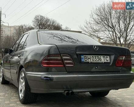 Сірий Мерседес Е-Клас, об'ємом двигуна 2.2 л та пробігом 340 тис. км за 3850 $, фото 6 на Automoto.ua