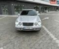 Серый Мерседес Е-Класс, объемом двигателя 3.2 л и пробегом 300 тыс. км за 2999 $, фото 6 на Automoto.ua