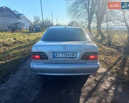 Сірий Мерседес Е-Клас, об'ємом двигуна 2.15 л та пробігом 404 тис. км за 2850 $, фото 4 на Automoto.ua