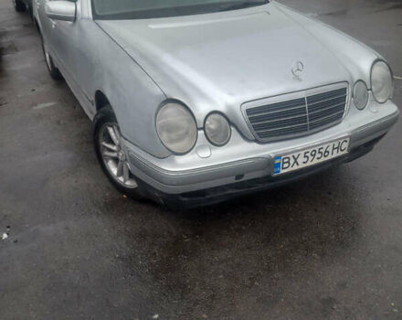 Сірий Мерседес Е-Клас, об'ємом двигуна 2.4 л та пробігом 338 тис. км за 2299 $, фото 8 на Automoto.ua