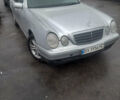 Сірий Мерседес Е-Клас, об'ємом двигуна 2.4 л та пробігом 338 тис. км за 2299 $, фото 8 на Automoto.ua