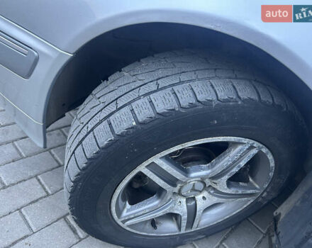 Серый Мерседес Е-Класс, объемом двигателя 2.69 л и пробегом 338 тыс. км за 4400 $, фото 11 на Automoto.ua