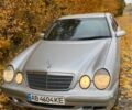 Сірий Мерседес Е-Клас, об'ємом двигуна 2 л та пробігом 407 тис. км за 3300 $, фото 1 на Automoto.ua