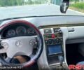 Серый Мерседес Е-Класс, объемом двигателя 3.2 л и пробегом 500 тыс. км за 3000 $, фото 1 на Automoto.ua