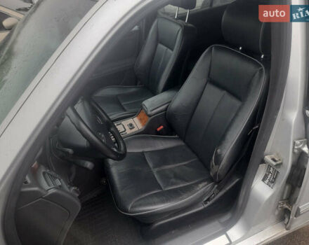 Сірий Мерседес Е-Клас, об'ємом двигуна 2.4 л та пробігом 338 тис. км за 2299 $, фото 13 на Automoto.ua