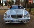 Серый Мерседес Е-Класс, объемом двигателя 2 л и пробегом 286 тыс. км за 4000 $, фото 1 на Automoto.ua