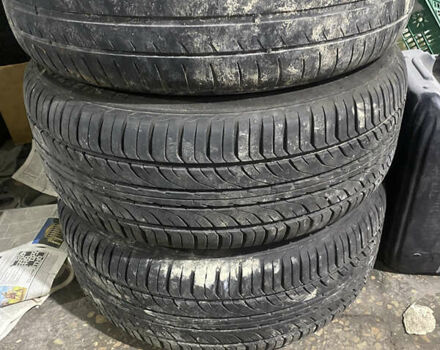 Серый Мерседес Е-Класс, объемом двигателя 3.2 л и пробегом 427 тыс. км за 3700 $, фото 19 на Automoto.ua