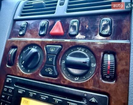 Сірий Мерседес Е-Клас, об'ємом двигуна 2.2 л та пробігом 340 тис. км за 3850 $, фото 51 на Automoto.ua