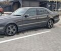 Сірий Мерседес Е-Клас, об'ємом двигуна 2.69 л та пробігом 520 тис. км за 5600 $, фото 1 на Automoto.ua