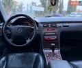 Сірий Мерседес Е-Клас, об'ємом двигуна 2.69 л та пробігом 424 тис. км за 3700 $, фото 13 на Automoto.ua