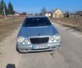 Серый Мерседес Е-Класс, объемом двигателя 2.15 л и пробегом 400 тыс. км за 2800 $, фото 7 на Automoto.ua