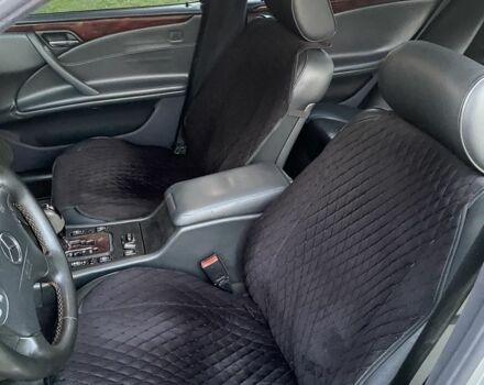 Серый Мерседес Е-Класс, объемом двигателя 2.7 л и пробегом 500 тыс. км за 4150 $, фото 15 на Automoto.ua