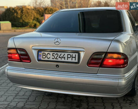 Серый Мерседес Е-Класс, объемом двигателя 2.7 л и пробегом 445 тыс. км за 4550 $, фото 32 на Automoto.ua