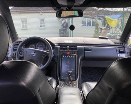 Сірий Мерседес Е-Клас, об'ємом двигуна 4.3 л та пробігом 380 тис. км за 4500 $, фото 5 на Automoto.ua