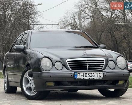 Сірий Мерседес Е-Клас, об'ємом двигуна 2.2 л та пробігом 340 тис. км за 3850 $, фото 22 на Automoto.ua