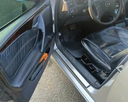 Сірий Мерседес Е-Клас, об'ємом двигуна 2.2 л та пробігом 364 тис. км за 3500 $, фото 23 на Automoto.ua