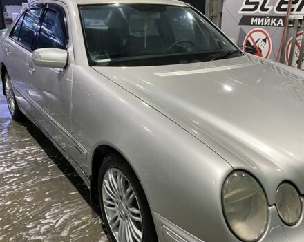 Серый Мерседес Е-Класс, объемом двигателя 2.7 л и пробегом 347 тыс. км за 4900 $, фото 4 на Automoto.ua